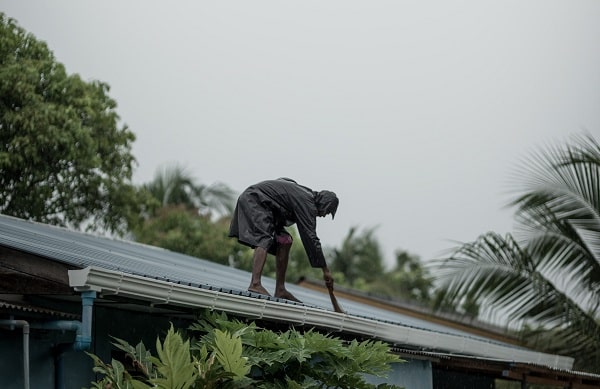 gutter cleaning services